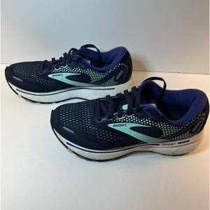 Brooks Ghost 14 women’s size 7 tennis shoes sneakers navy blue teal
